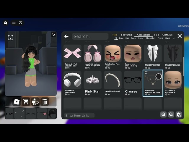 Make a outfit with me!
