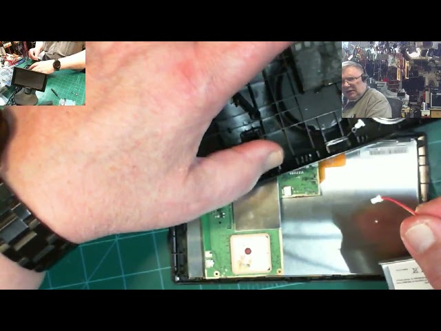 HOW TO FIX or replace a battery in GARMING GPS Drive 60