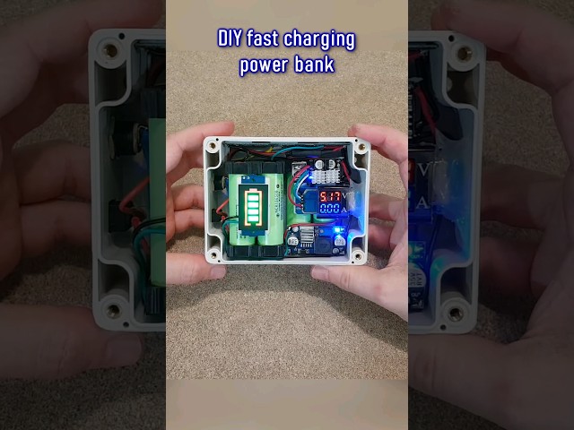 DIY fast charging power bank with a big capacity #diy #battery  #electronics