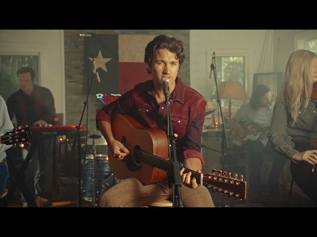 Drake Milligan – Hearts Don’t Break Even (Living Room Sessions)