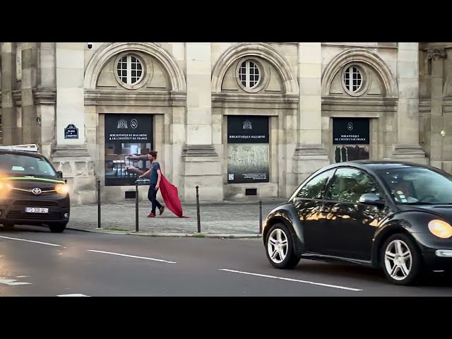 Superman lost in his loss in Paris
