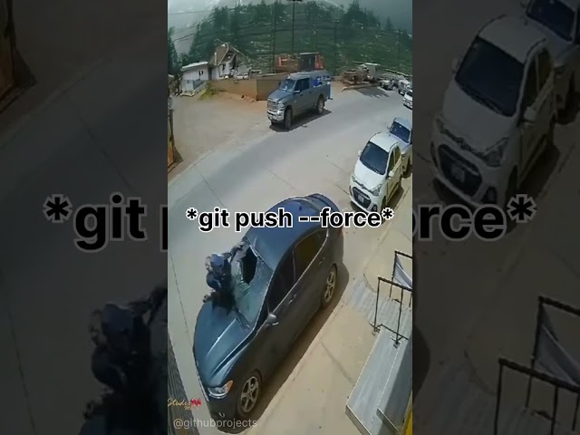 The difference between "git push" and "git push --force" explained 17s. #pullrequest #github #git