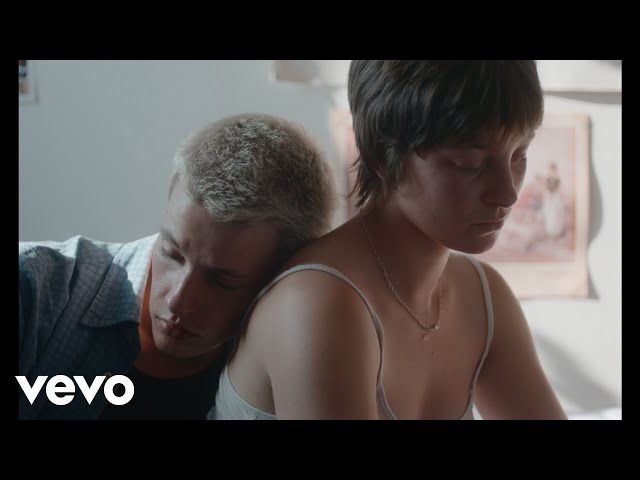 Hybrid Minds, venbee - If Love Could Have Saved You (Official Video)