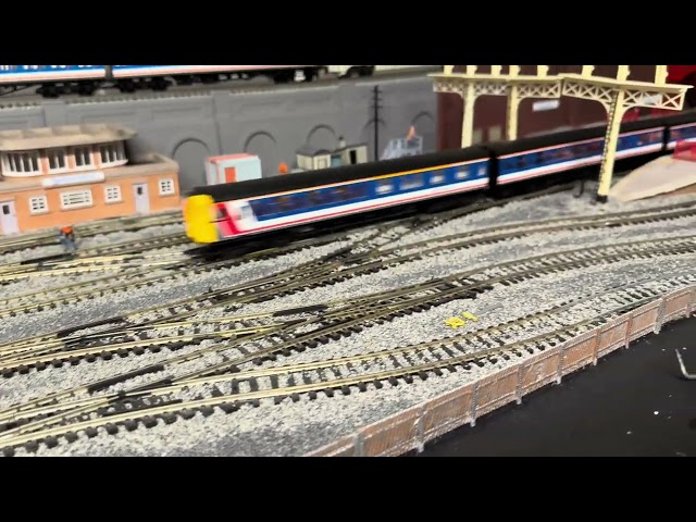 Episode 17: Slam doors, DMU, DEMUs a plenty and a Crompton thrown in for good measure!