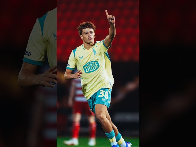 JAMIE SPENCER ON PROFESSIONAL DEBUT 🎯 #htafc #football #efl
