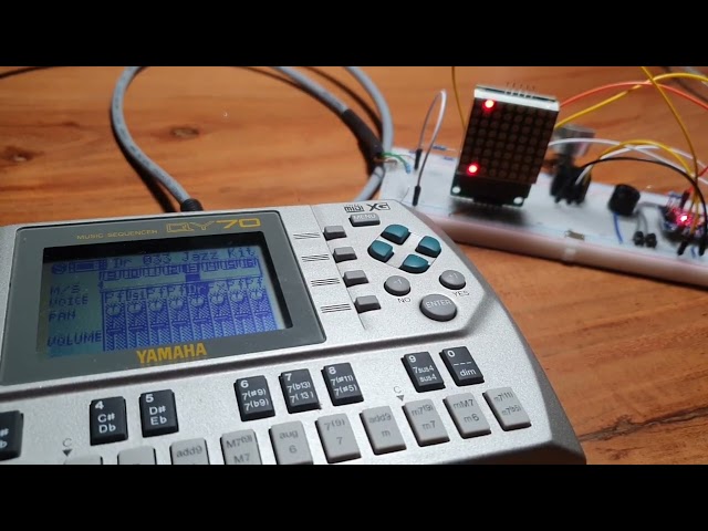 YAMAHA QY70 -- Sequencing the Sequencer