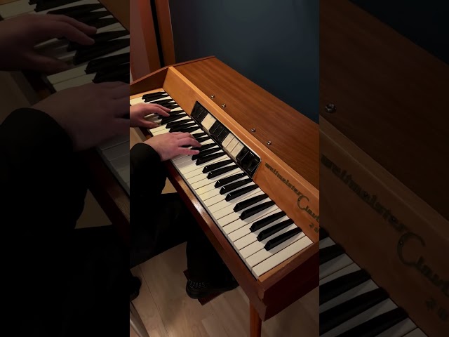 Finally put effects on the Weltmeister (Guest player) #thebeatles #electricpiano #shorts