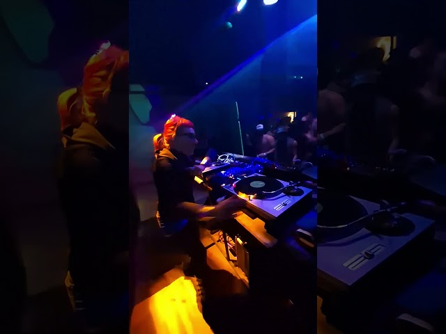Bologna, siete stati una bomba atomica!!! 💣💣💣 Beat Kouple dj-set @ Tekno Christmas!