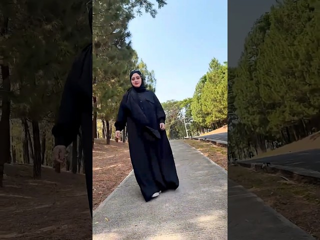 SPILL OUT DOOR HAZEL BLACK DESIGNED BY LIYAFI!! Recommended Muslim Fashion Inspiration #sobhagamis