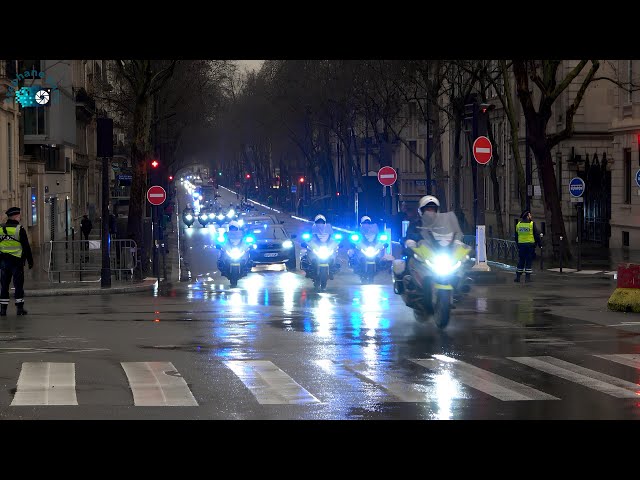 Narendra Modi's Grand Motorcade Rolls Through Paris