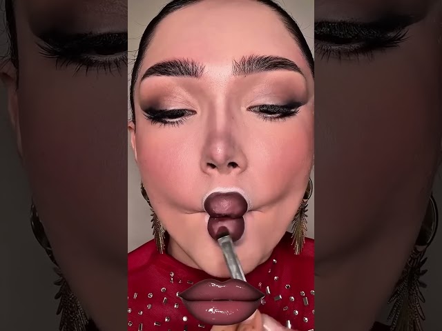 Why did it turn out like this? #makeup #makeuptutorial #ytshorts