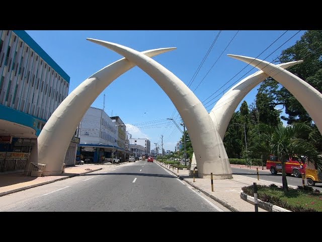 My Mombasa: A trip around the Kenyan city with Hanifa - BBC What's New?
