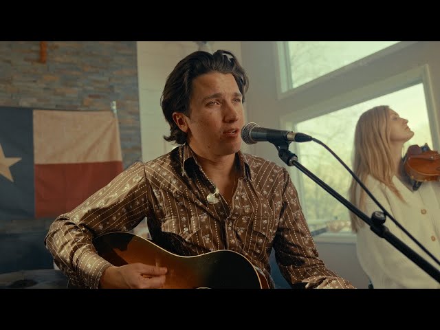 Drake Milligan – If Love Ever Comes My Way Again (Living Room Sessions)