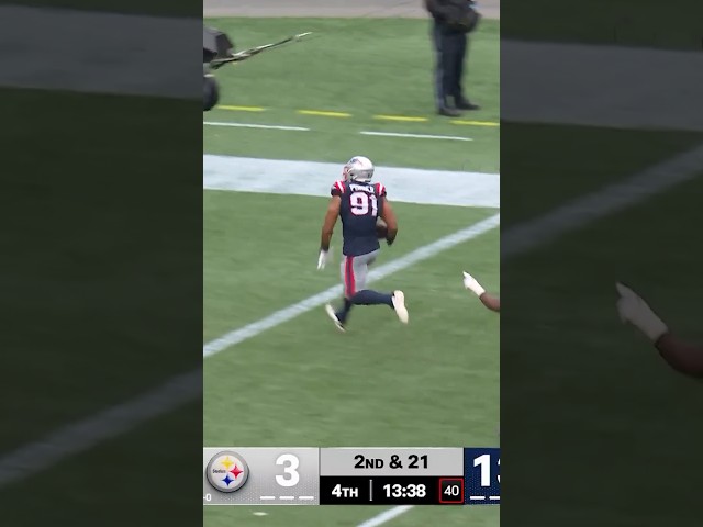 STRIP SACK SCOOP AND SCORE‼️ 📺CBS #patriots #nfl #shorts