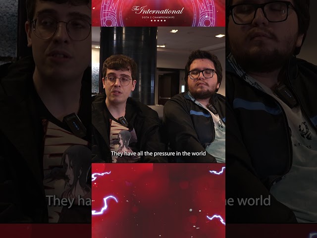 Kaff and Panda from EG thinking they would defeat Gaiman Gladiators for their match later. #Dota2