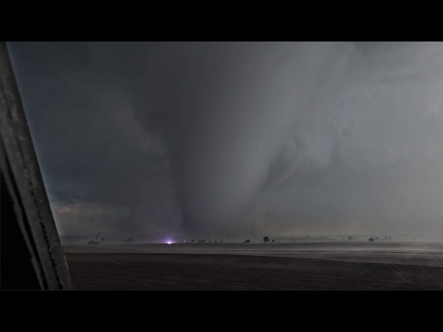 TIV-2 DIRECTLY Intercepts VIOLENT Tornado in Braman Oklahoma!