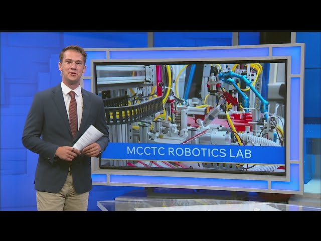 Program offering robotics courses for free at MCCTC