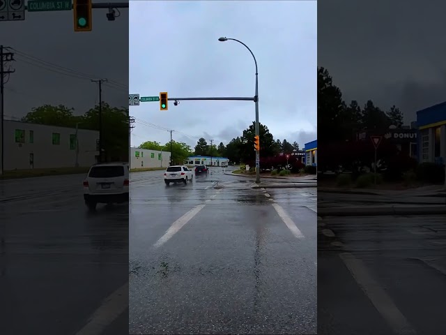 Cozy Rainy Vibes in Kamloops ☔🇨🇦 #kamloops #britishcolumbia #canadiancity #shorts