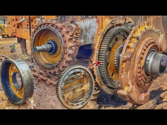 Fully Restoration Of Final Drive & Main Gerari Changing | Final Drive Repair Caterpillar