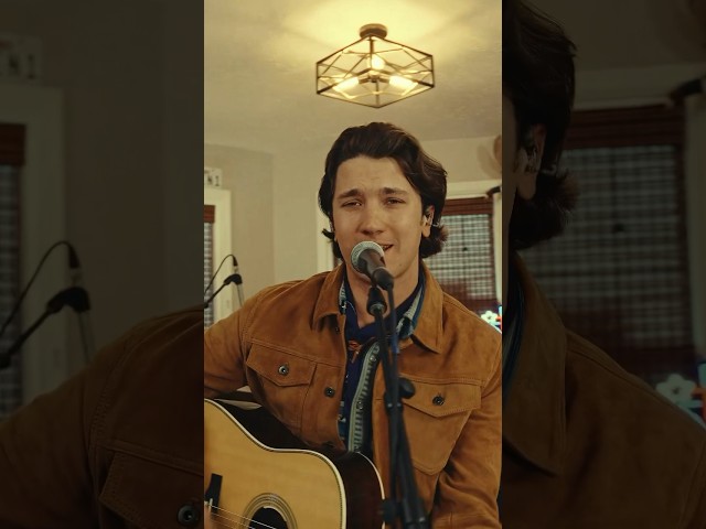 Welcome to my living room! Full video on my channel #drakemilligan #countrymusic