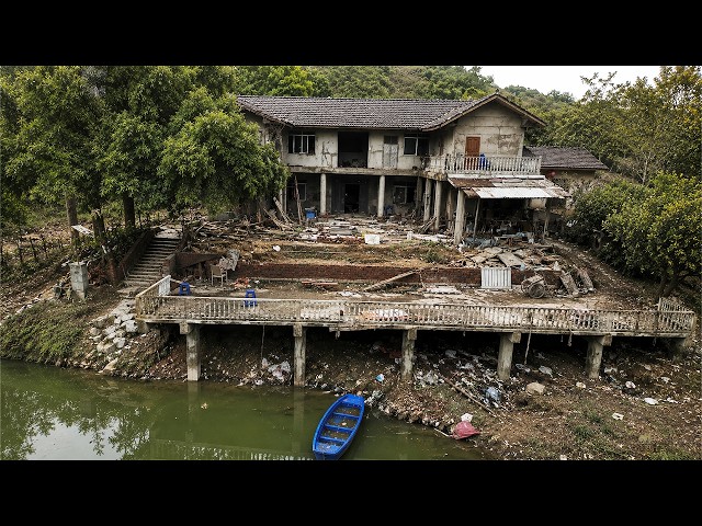 Inherited Old House on Mountain from Grandfather, He Restored It to Become His Greatest Pride