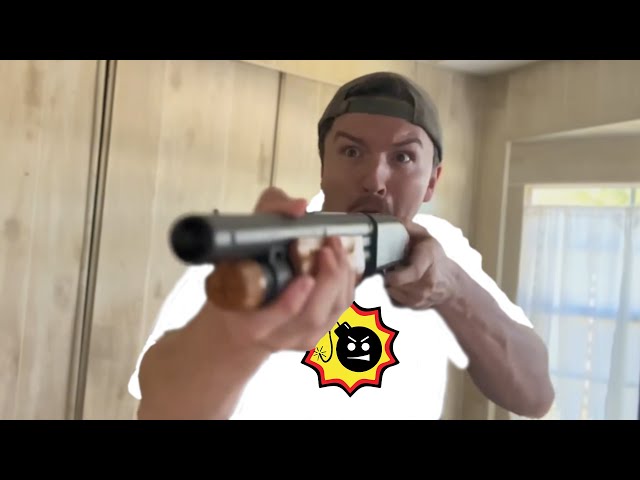 You're In A Slasher Movie But It's Serious Sam