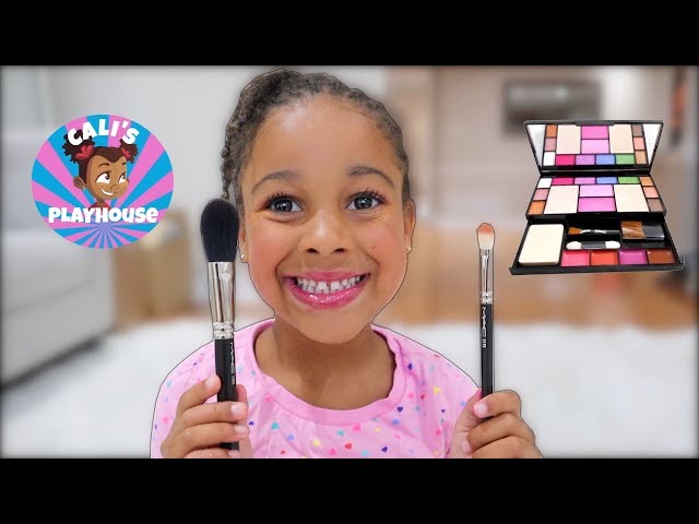 5 Year Old Makeup Routine | Cali's Playhouse