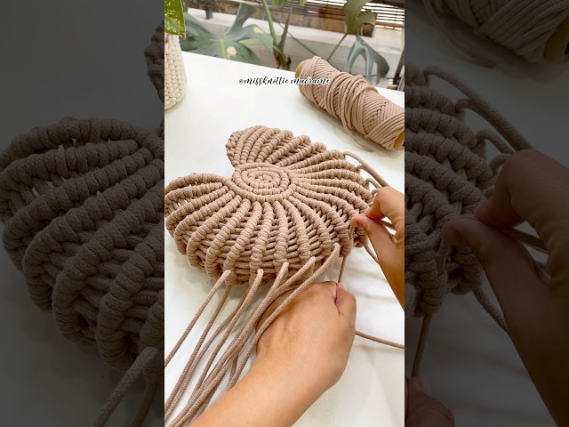Let's make a macrame shell bag or two 🐚 #macramebag #macrameshellbag #seashells🐚