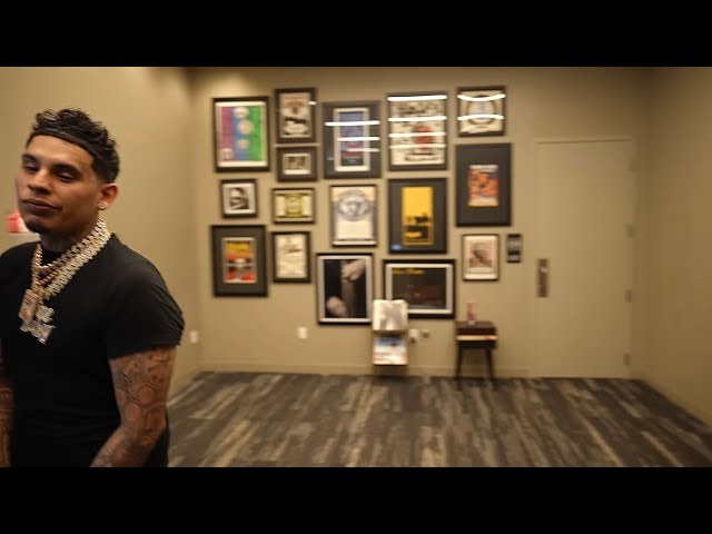 In The Land Of The APEs Vlog2 : MASA Austin TX Performance By DeeBaby & YB And View From The Crowd 
