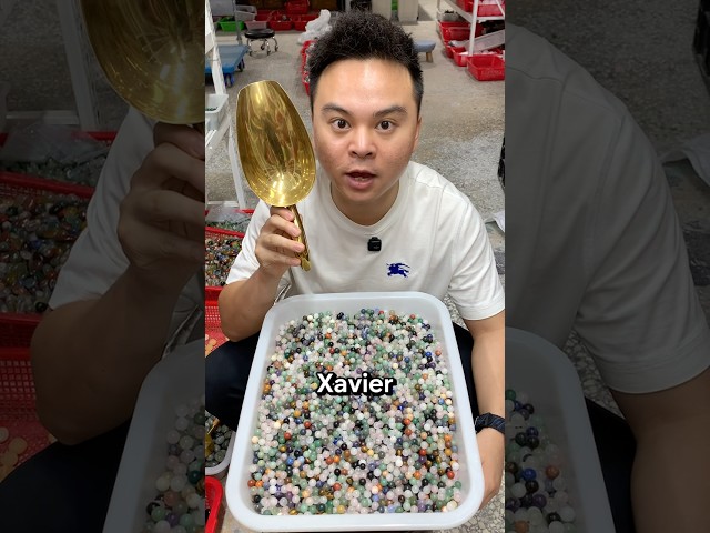 Pack some orders of mini sphere confetti for Xavier, Susie, Freddy and Pamela #minicrystals