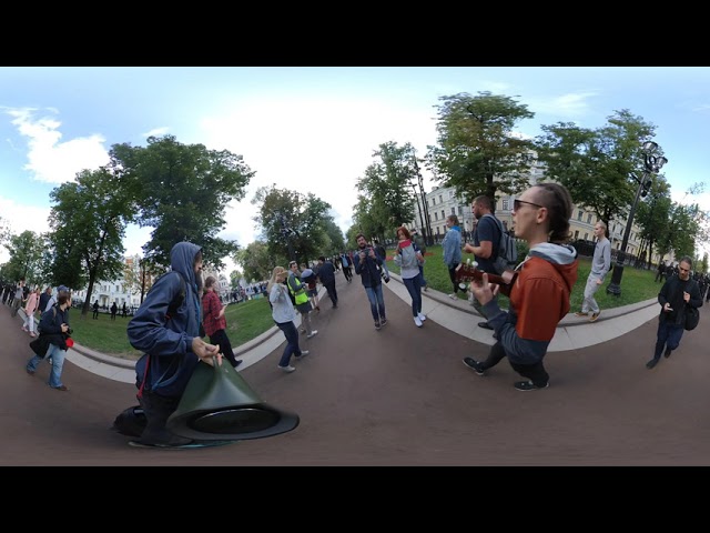 Зачистка Сретенского парка стенкой из мусоров + хер мусорам -  Митинг 3.8.19  в Москве в VR 360