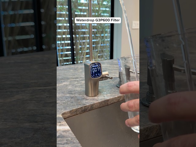 This Smart FAUCET Shows Your Water Quality #kitchen #tech