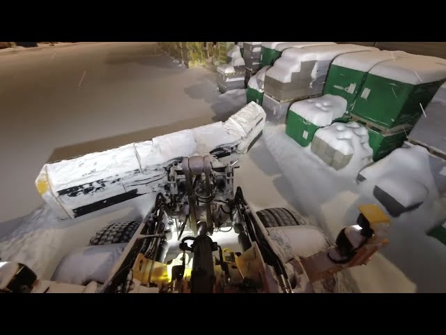 Snow plowing in Northern Norway | First plowing in 2026