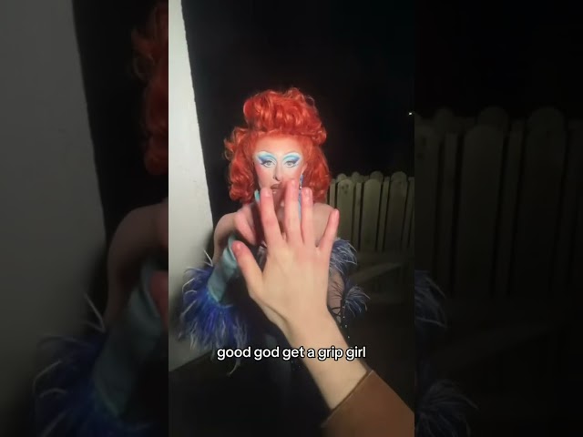 The secret drag race handshake 🤝 #rupaulsdragrace #dragraceuk #dragqueen #rpdr #rupaul