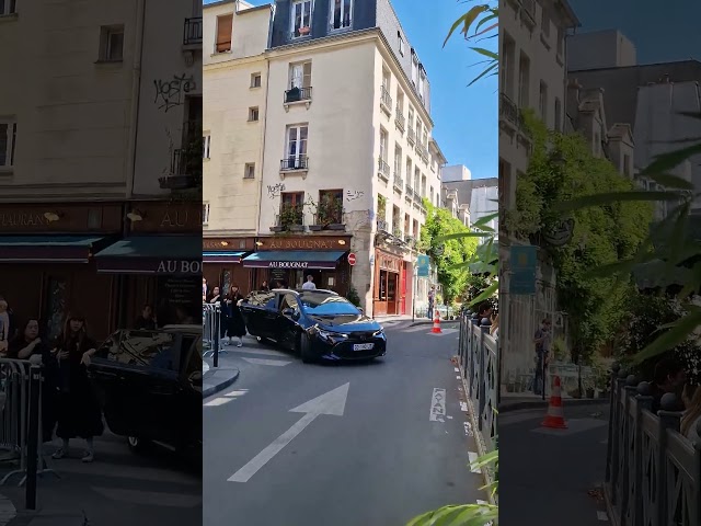 Somewhere in Paris #paris #parisdiaries #visitparis  #parisvlogger #tourist #parisroad #travel