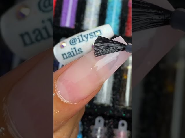 How I file my NAILS 🙋🏻‍♀️ Instagram @ilysmnails #nailart #nailpolish #acrylicnails #satisfying #sl