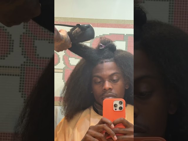 POV: Youre Getting Braids In Japan