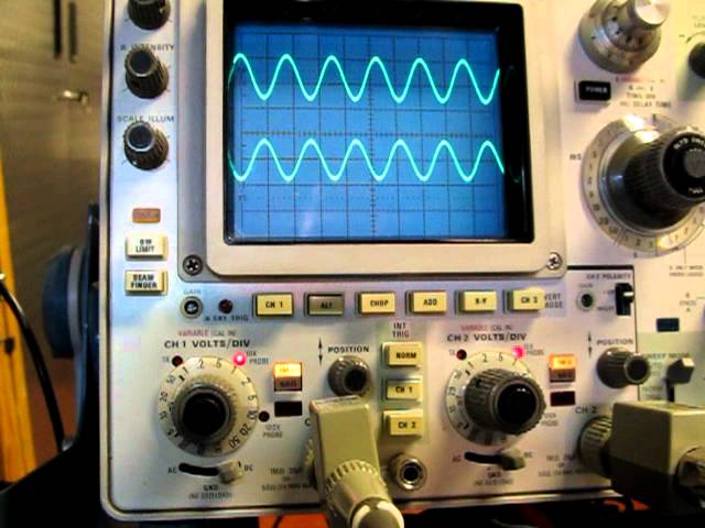 #31: Analog oscilloscope ALT, CHOP, ADD, INVERT vertical controls