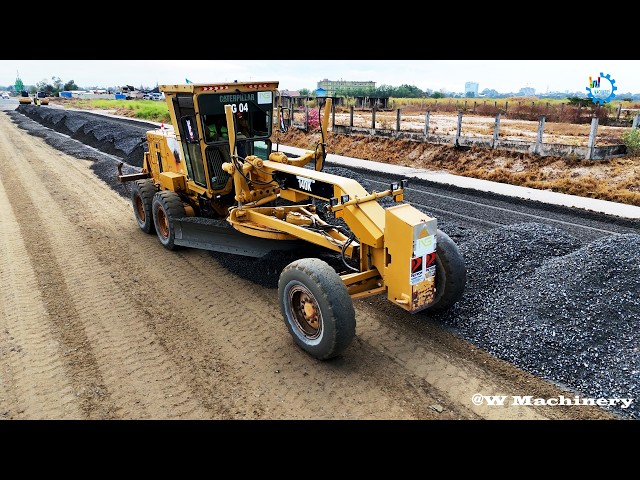 CAT Motor Grader Trimming Gravel Building New Road Construction Machinery Operator Skills Workers