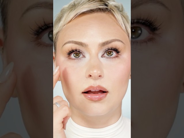 This makeup look broke the internet