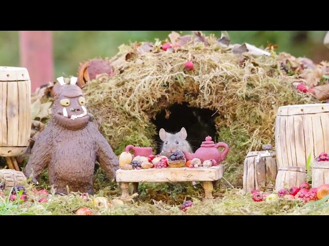 The Gruffalo that came for tea in the magical mouse village . 😁🐭